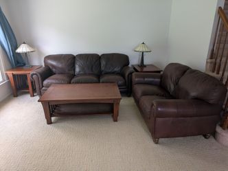 Complete Living Room Set – Leather Sofas + Tables + Lamps