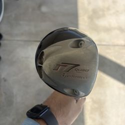TaylorMade r7 quad Golf Club Driver 9.5° Loft 1-Wood Black Silver