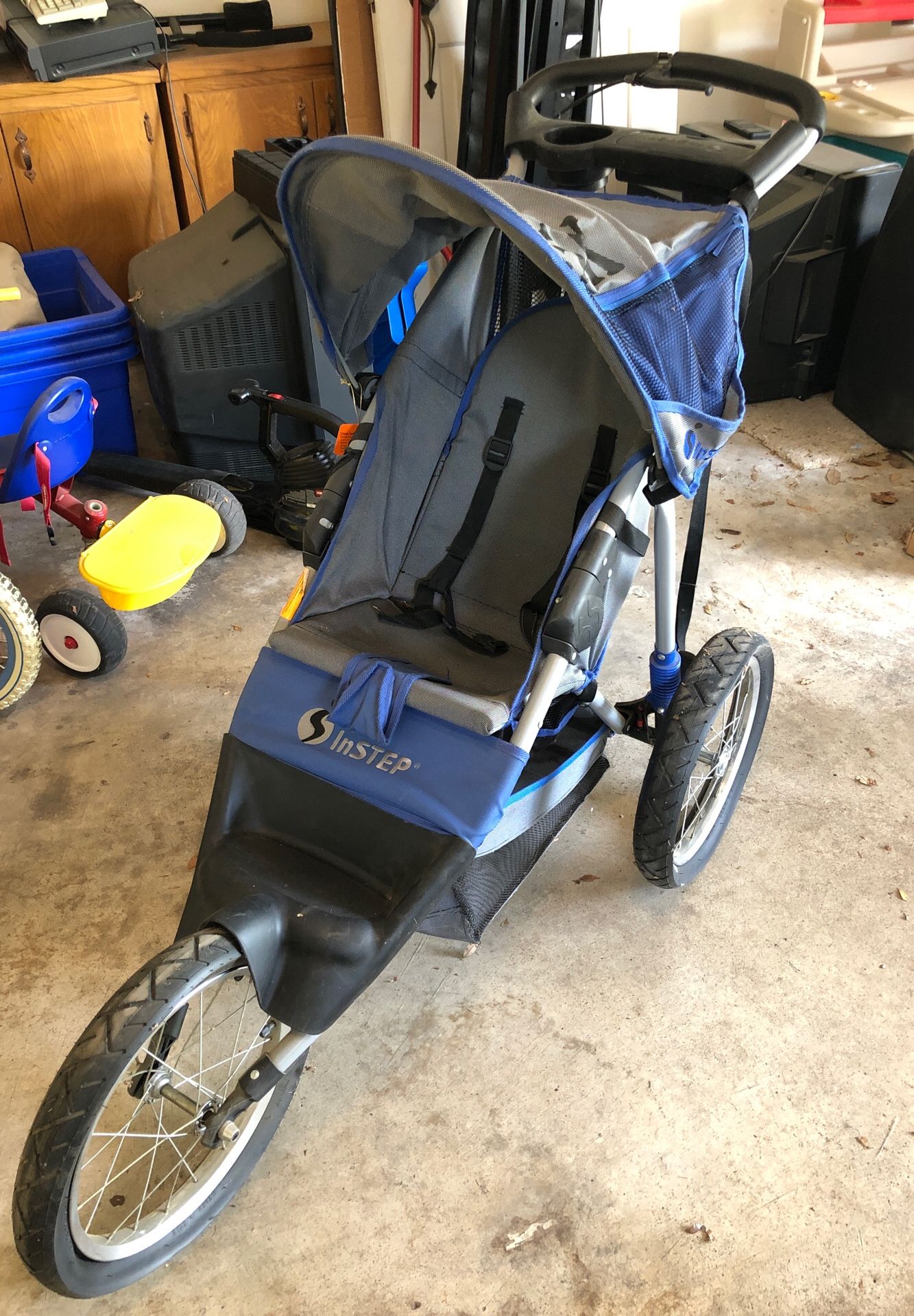 Instep Baby Stroller - Excellent Condition