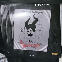 DISNEY MALEFICENT LIVE ACTION 50X60 FLEECE BLANKET BRAND NEW  IN PACKAGE 