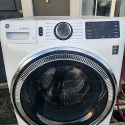 Washer & Dryer.