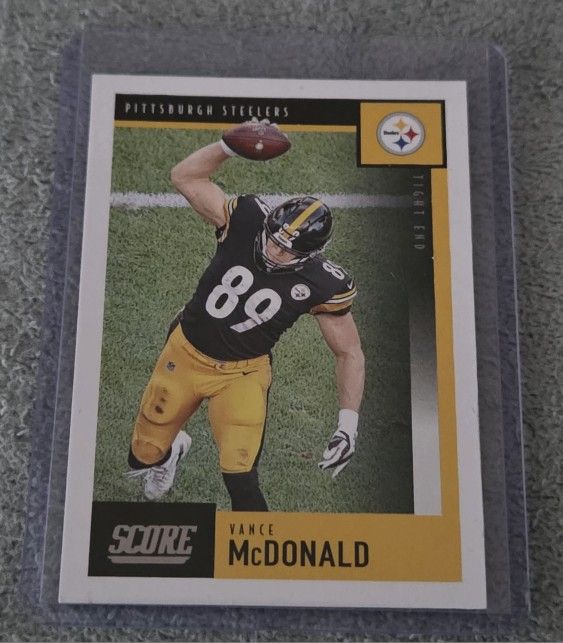 2020 Score #75 Vance McDonald Pittsburgh Steelers Football Card