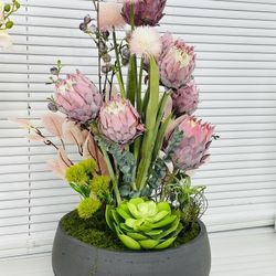 King Protea Arreglo Floral