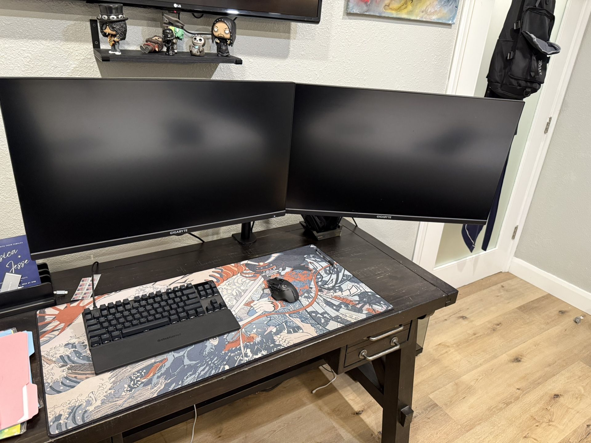 Gaming Setup 4k Monitors Computer Pc Keyboard