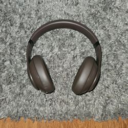 Studio Pro 2 Beats