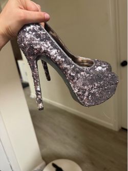 Size 7 silver sequins platform heels