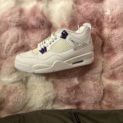 Like New Jordan Retro 4