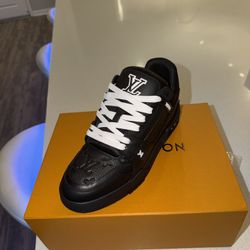 Louis Vuitton Trainers 