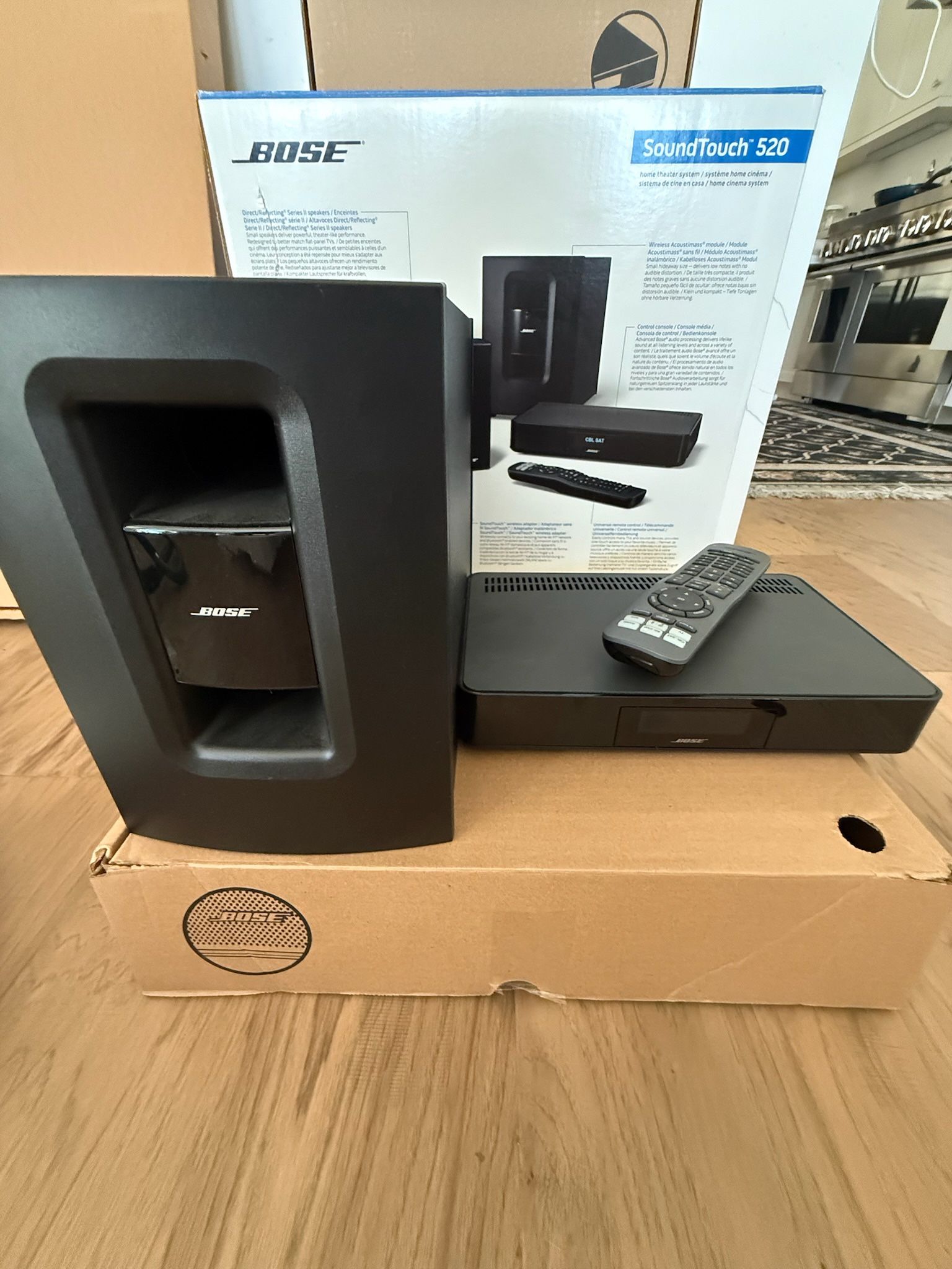 Bose SoundTouch 520 Subwoofer, Wireless Receiver, and Remote – Good Condition