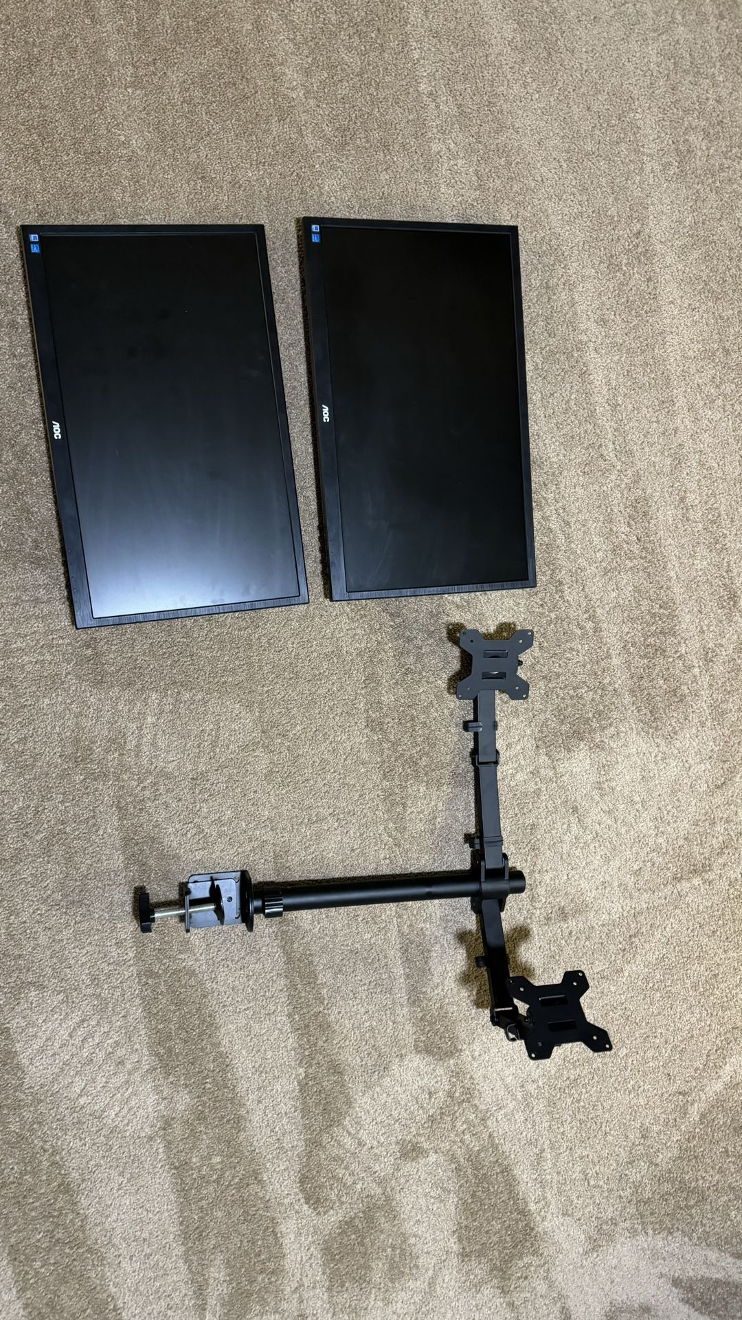 2 24” Monitors + Dual Monitor Arm