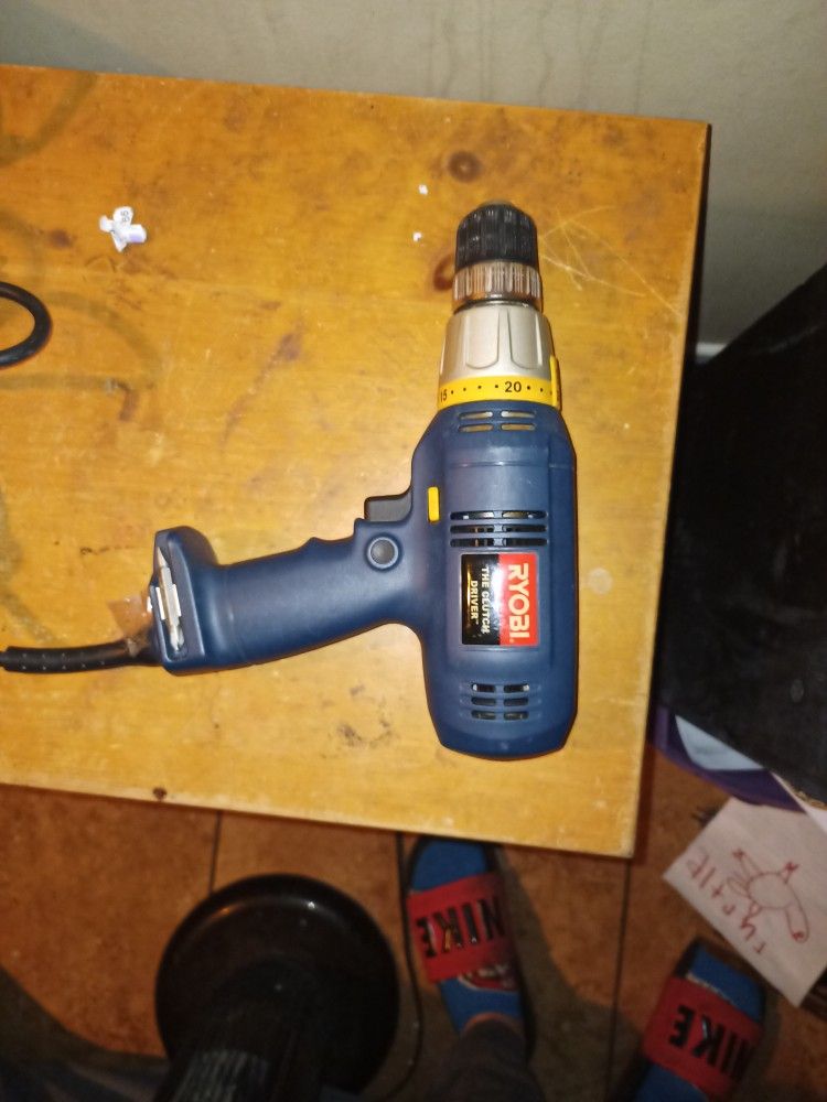 Ryobi Clutch Driver D45C 3/8" Corded Drill Driver, 4.5A - Works!. Drill is used and in good shape.Â