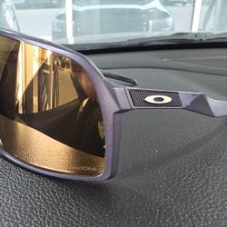 Oakley Sutro