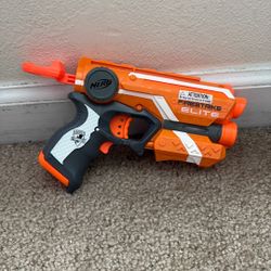NERF Firestrike Elite Pistol - Has Laser