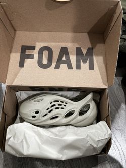 Yeezy Foam RNR