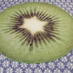 58" Round Beach Towel Kiwi Fruit Slice EUC