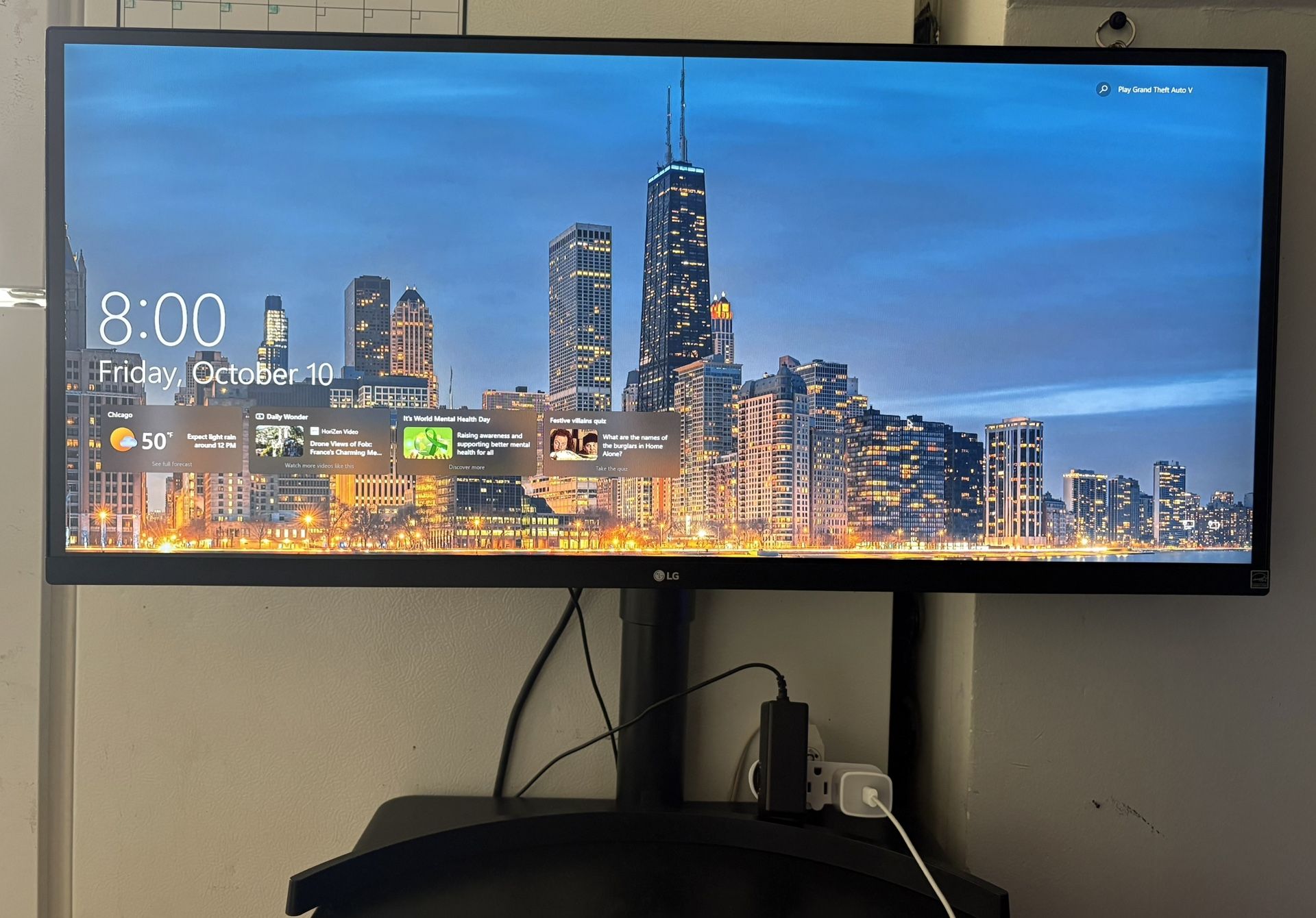 34” LG UltraWide Monitor – Excellent Condition | HDMI + Stand + Cable Included