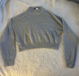 Grey Cropped Sweater XS