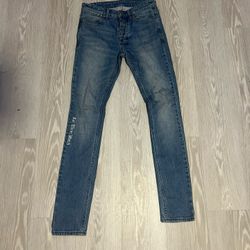Size 29 ksubi jeans