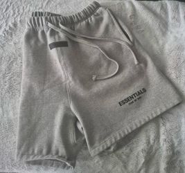 Dark grey essential shorts size L
