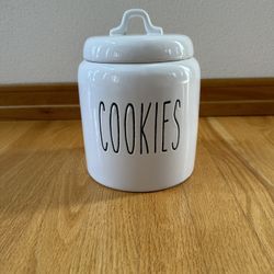 Cookie jar