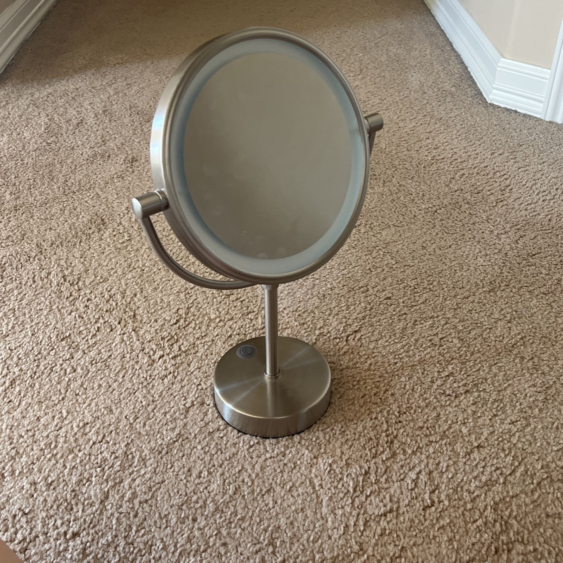 Vanity Mirror