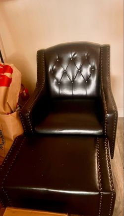 Leather accent chair with ottoman