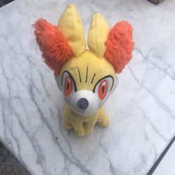9” Plush Tomy Pokemon Fennekin Yellow & Orange Fox