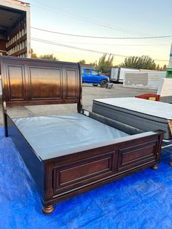 Queen size bed frame