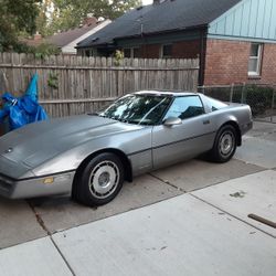 1985 Corvette 