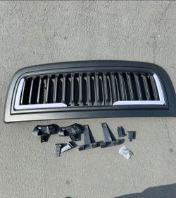 10-18 RAM 2(contact info removed) Grille Grill Parrilla