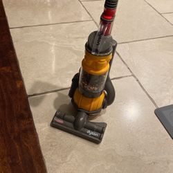 Toy Vacuum Dyson 