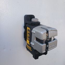 DeWalt Laser