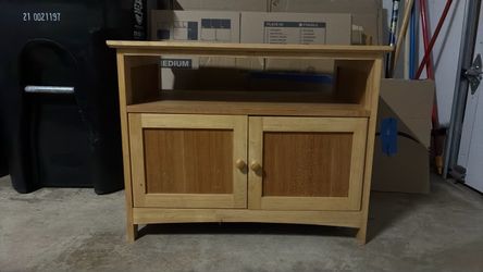 Wood Cabinet with Storagep