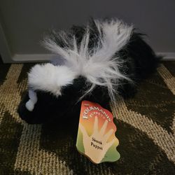 Folkmanis Skunk Puppet Full Body Black White Realistic Animal Toy Plush Doll