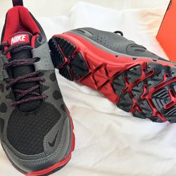 New Nike Flex Trail running shoes Size 7