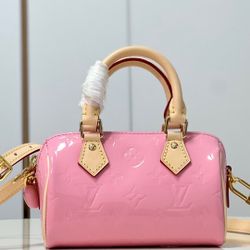 Pink leather with old-style floral print Boston bag, dimensions: 16 x 10 x 7.5 cm
