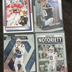 Drake Maye Card Lot 