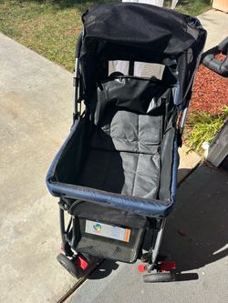 Pet rover pet stroller