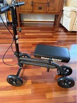 K n e e scooter