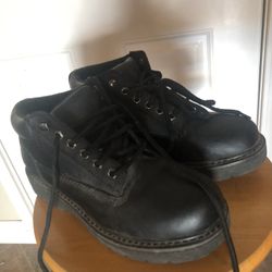 Men’s Shoes