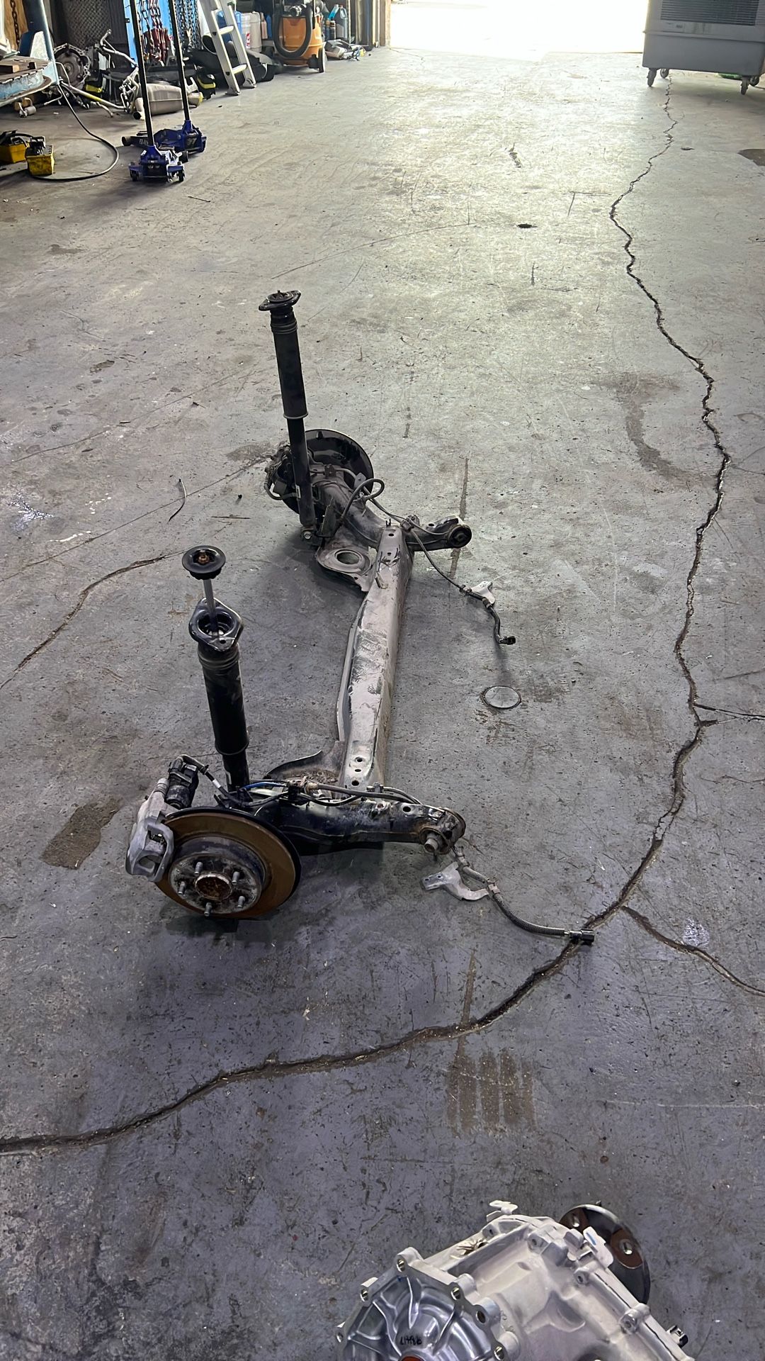 21-24 Nissan Kicks Sv Rear Axle Beam 2021 2022 2023 2024