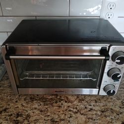  Like Brand New...30 Min Timer  Toaster / Roaster Oven $18