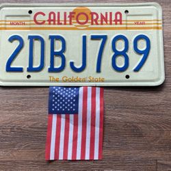 Vintage 1980s California License Plate 