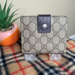 GG Supreme Compact Wallet – Made in Italy
