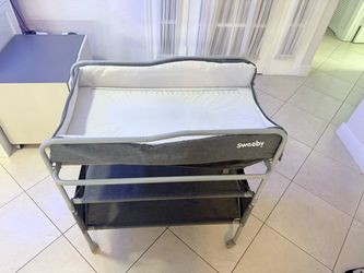 Sweeby Portable Baby Changing Table, Foldable Diaper Changing Station with Waterproof Pad, Mobile Nursery Organizer for Infant & Newborn Essentials, G