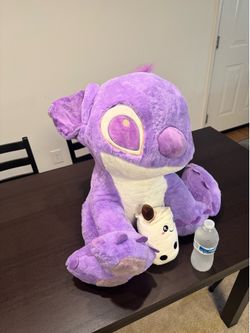 XL Purple Stitch with Boba plushie 27x20”