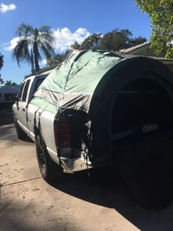 Truck bed tent