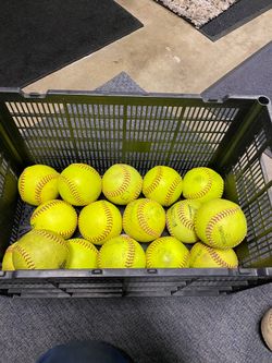 Fastpitch softballs