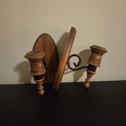 Vintage 8in Wooden w/Black Metal Sconces 