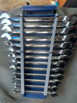 QUINN 13 pc ratcheting wrench set